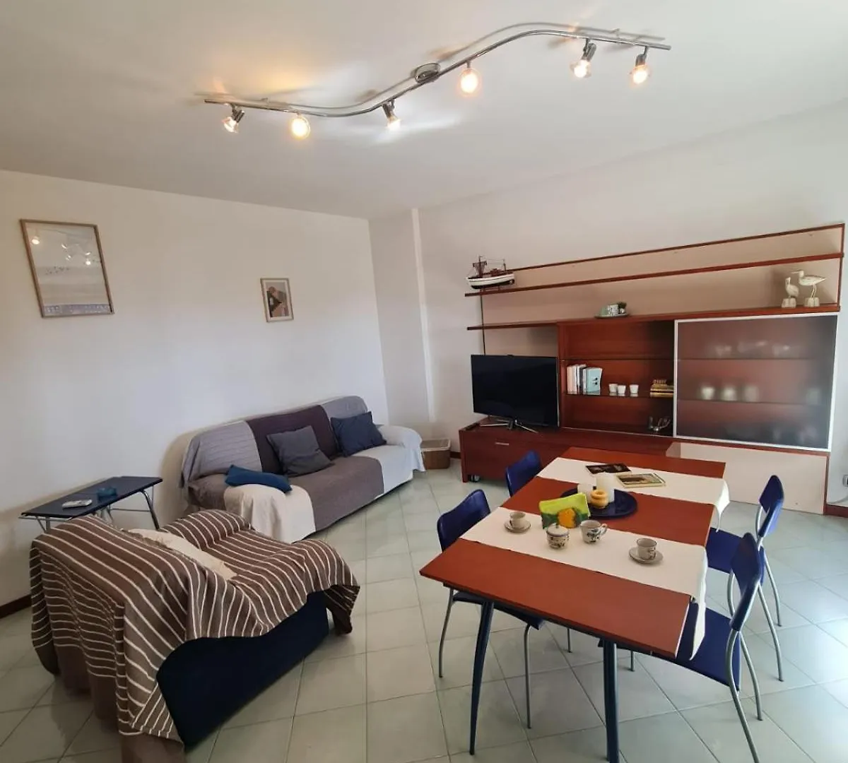 Vista Mare E Comfort A San Bartolomeo San Bartolomeo Al Mare Italy