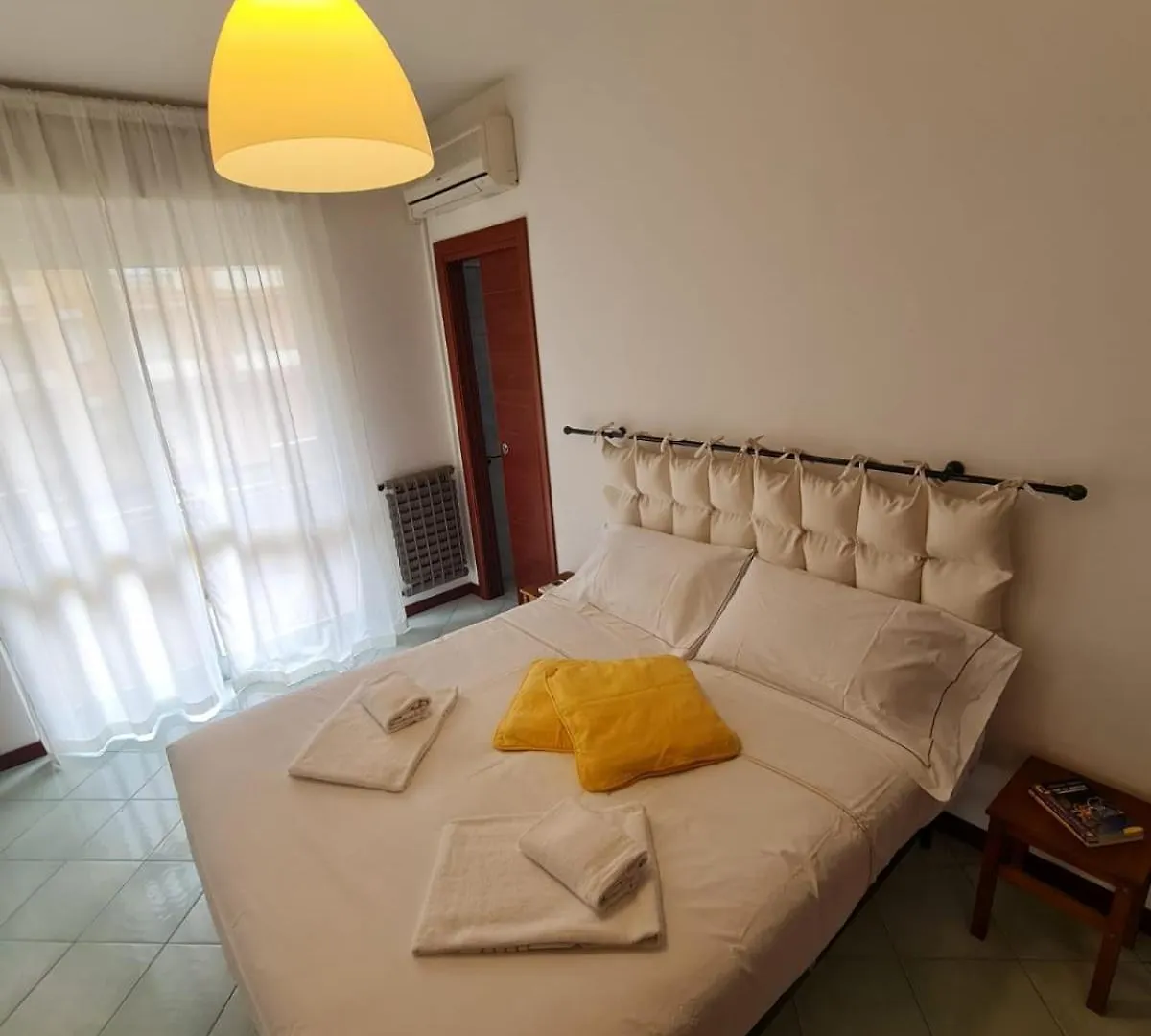 Apartment Vista Mare E Comfort A San Bartolomeo San Bartolomeo Al Mare Italy